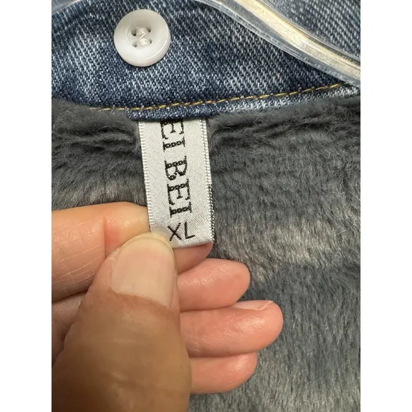 BEI BEI Women's XL Denim Truck Jacket Faux Fur Lining‎ Detach Collar NWOT - Image 7