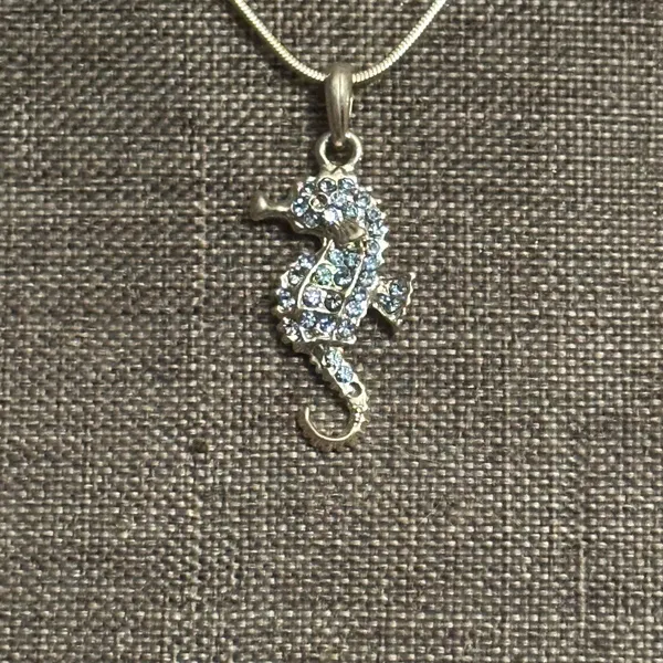 Blue Rhinestone Seahorse Pendant Silver - Image 5