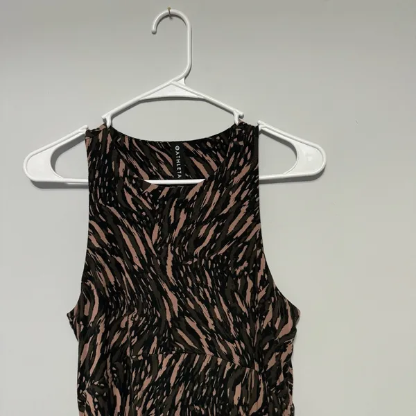 Athleta Abstract Print Santorini Athleisure Travel Dress - Image 4