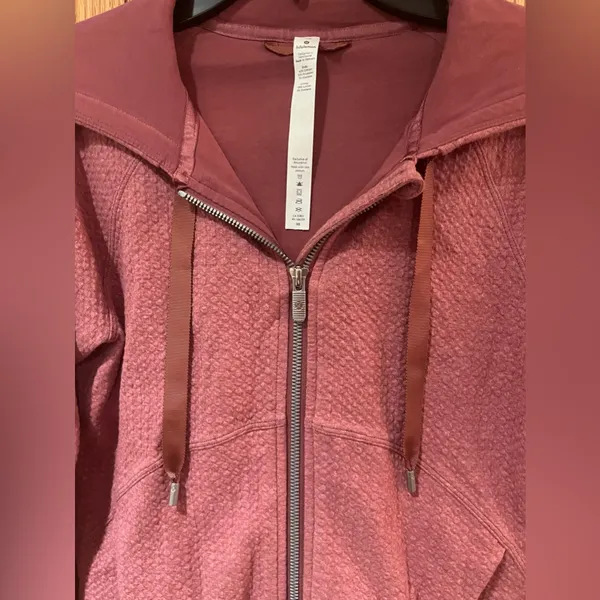Lululemon Catch‎ a Moment Zip Hoodie Sweatshirt in Heathered So Merlot Size 2 - Image 6