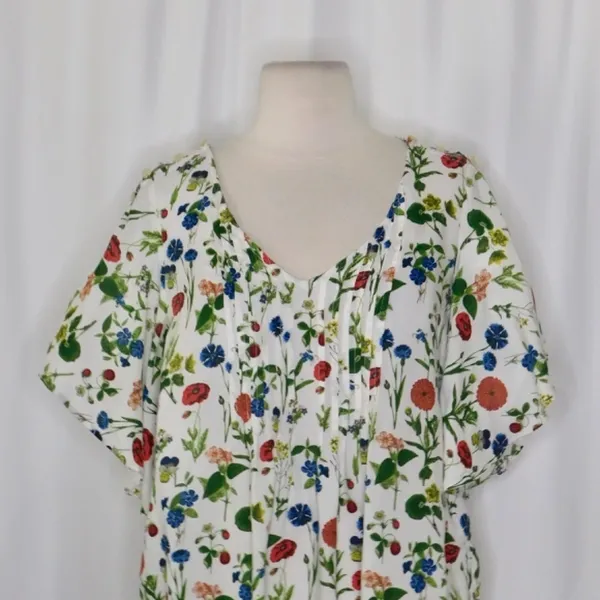 Anthropologie MAEVE Maya Floral Fluttered Top Blouse Strawberry Fruit Berries 2‎ - Image 3