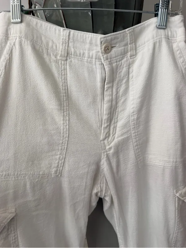 Hollister White Lined Cargo Utility Pants size small - Image 2