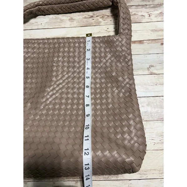Source Unknown Woven Shoulder Bag Purse Taupe Neutral Spring Trendy - Image 6