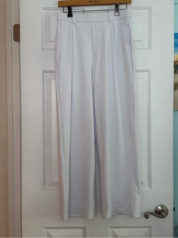 Halara Flex DayStretch High Waisted Pocket Straight Leg Work Pants in White - Image 2