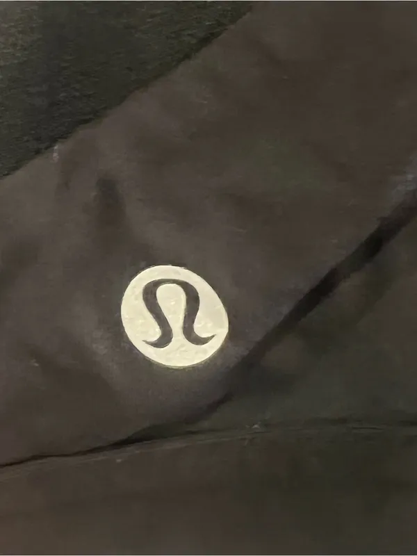 Lululemon Stash It All Bra Size 6​ - Image 11