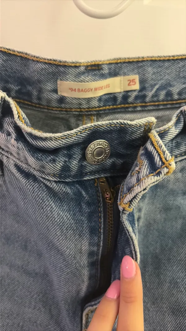 Levi’s Jeans - Image 3