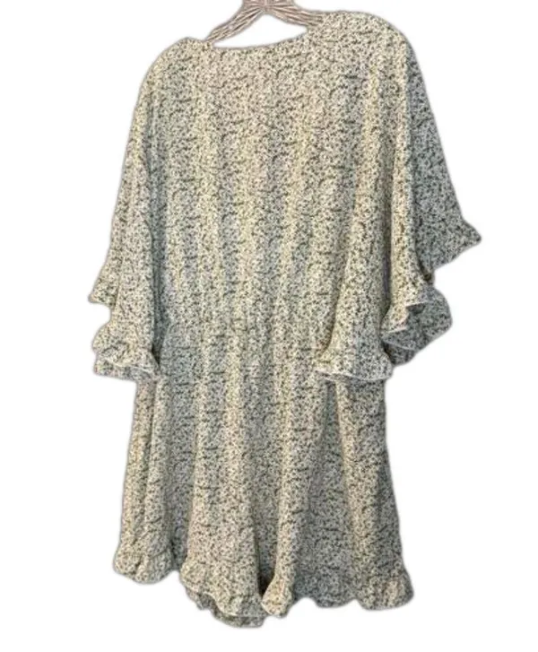 Boho Romper with daisy flowers - Image 6