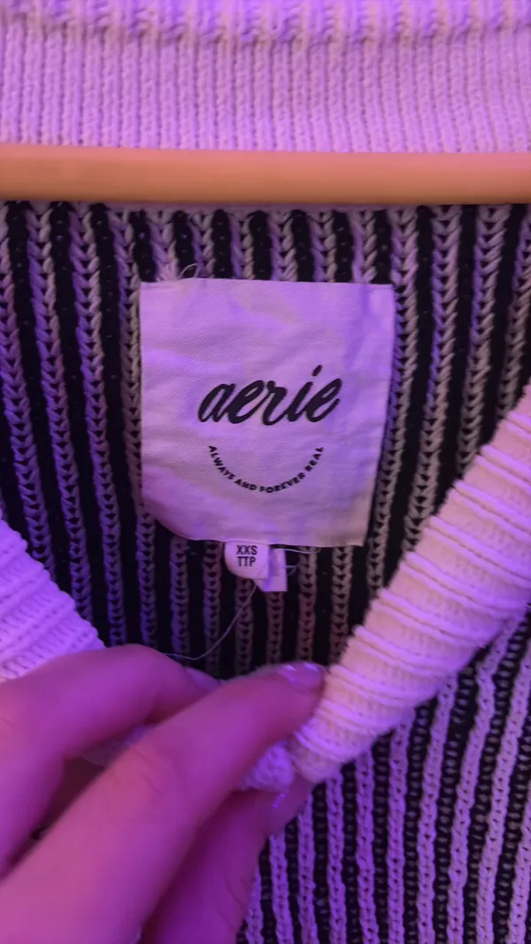Sweater - Image 2