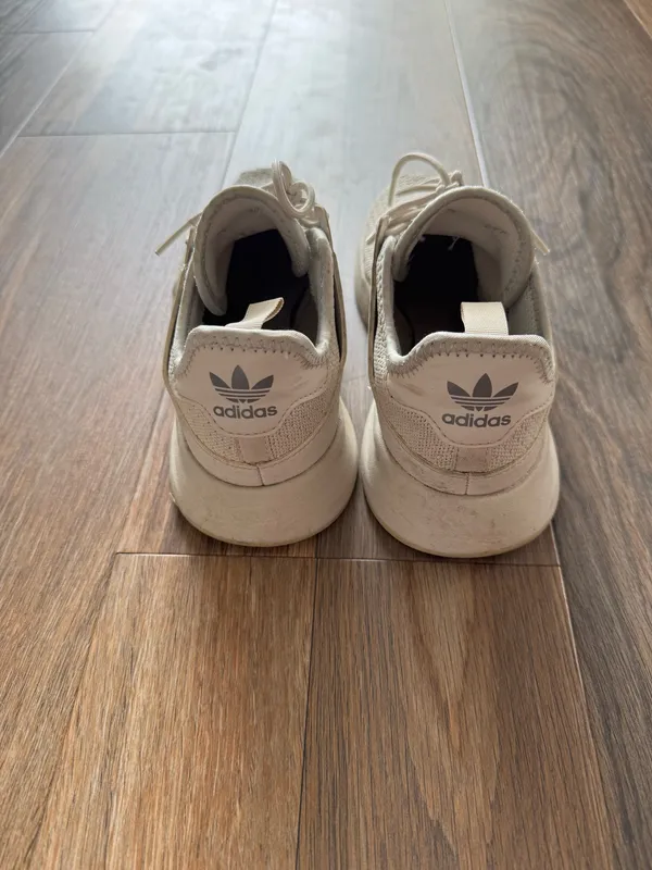 Adidas Women’s Shoes - Image 3