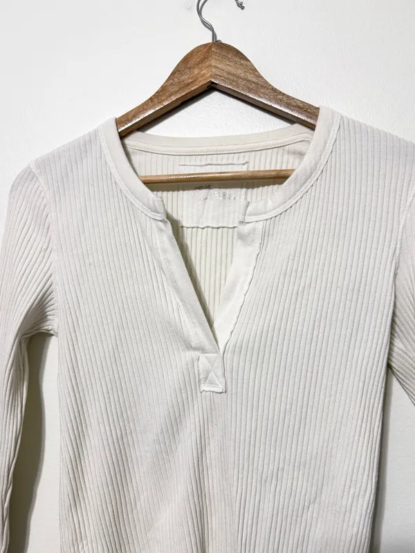Aerie Fireside Long Sleeve Henley T-Shirt Small White Ribbed Top - Image 3