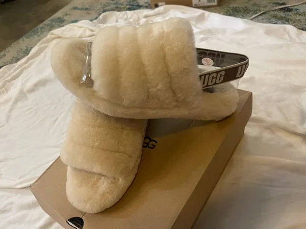 UGG Slides Fluff Yeah - Image 5