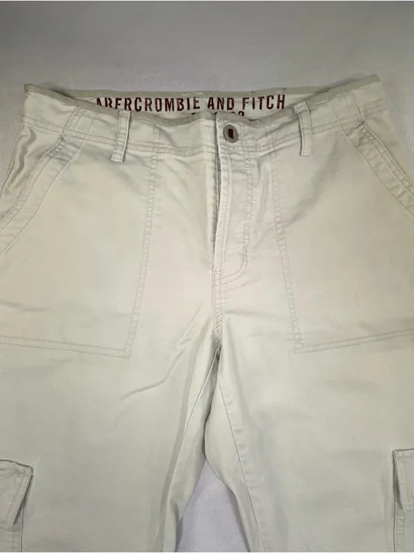 Abercrombie & Fitch Women’s Cream Cargo Pants Low Rise Flare Leg Zip Hem Sz 10 - Image 4