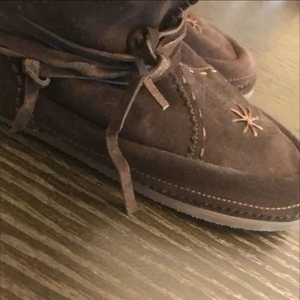 ESCAPES Brown Suede Boots Fur Lining and Laces - Image 4