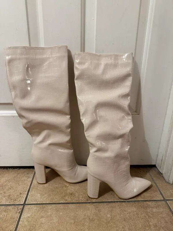 Cream Boots Tan Size 7 - Image 5