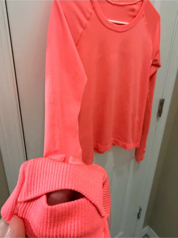 Lululemon Swiftly Tech Long-Sleeve Shirt 2.0 race length size 8 - Image 13