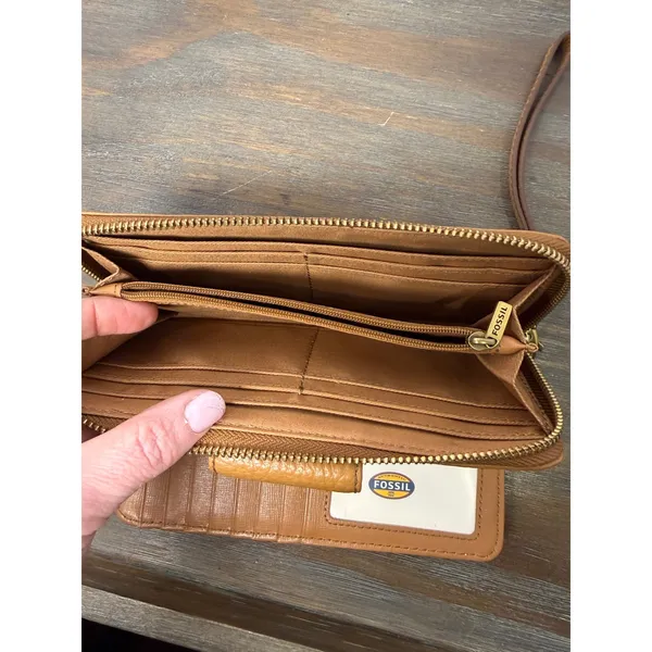 Fossil Colorblock Stripe Zip Around Wristlet Wallet Tan White Orange - Image 4