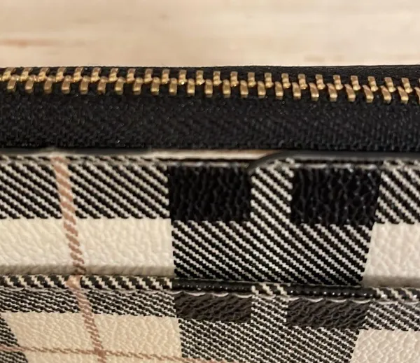 Kate Spade Plaid wallet - Image 7