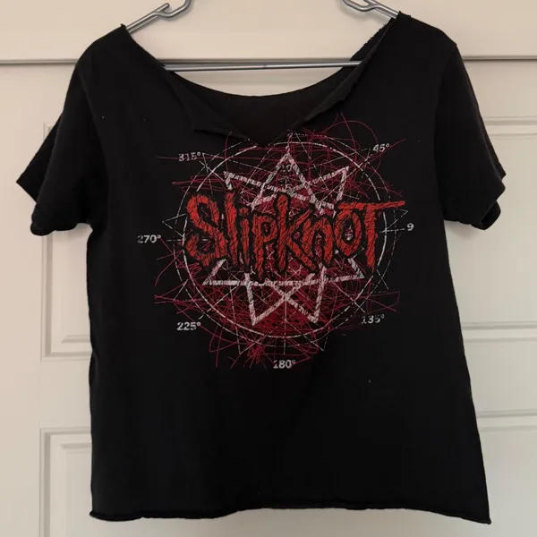 Slipknot sz M/L Womens Cut Off Band Tee Distressed Trashed Grunge Goth Punk Rock - Image 2