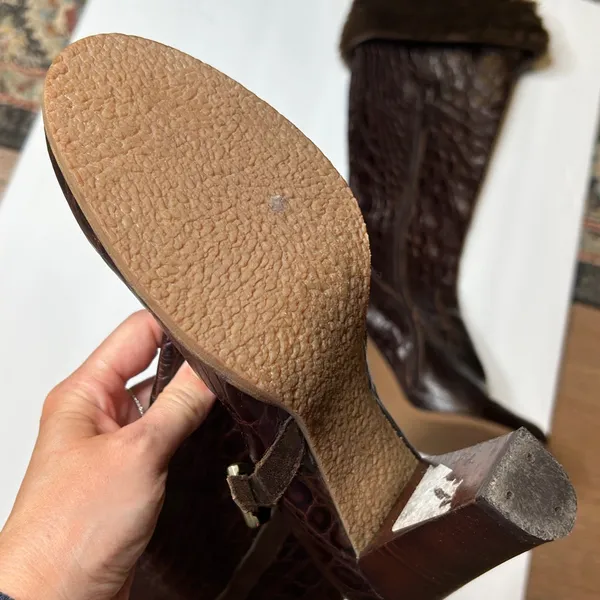 Charles David Embossed Leather Faux Fur Brown Boots 6.5 - Image 5