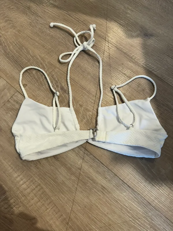 Lovers + Friends Tulip White Bikini Top - Image 4