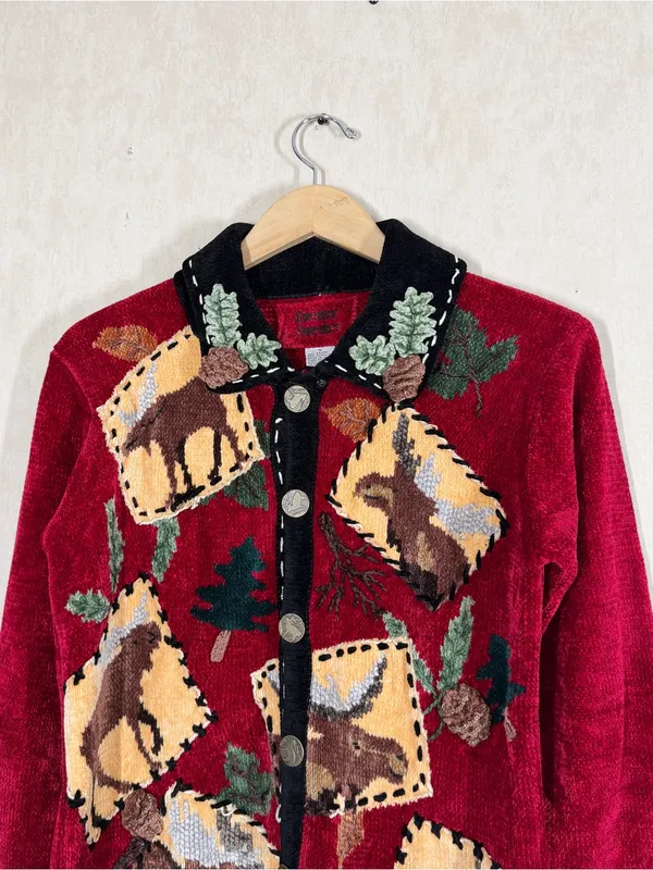 Sweater Sweater Women’s Whimsical Wildlife Patches Knit Cardigan in Red S - Image 2