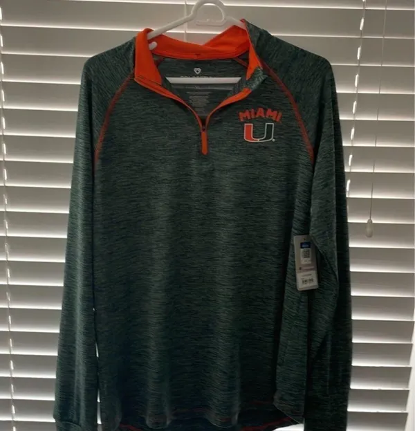 NWT Colosseum zippered long sleeve UofM - Image 8