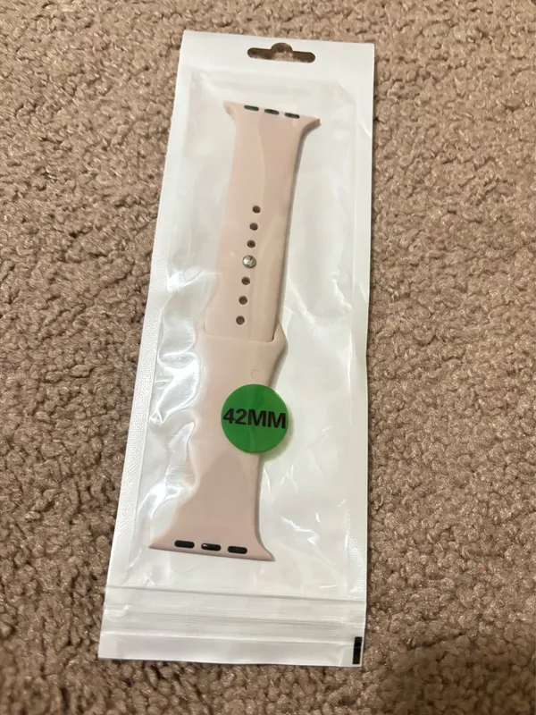 Amazon 42mm Apple Watch Band - Image 2