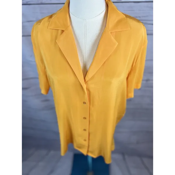 Babaton Aritzia 100% Silk Orange Button Down Blouse Women’s Size Small - Image 2
