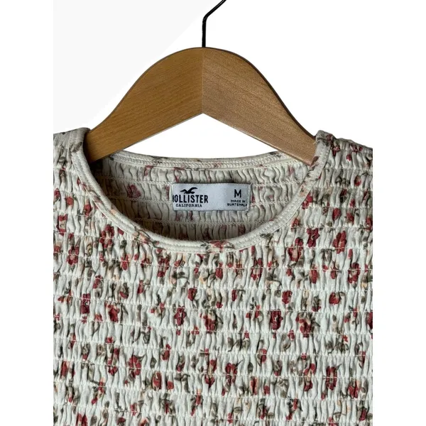 Hollister Smocked Top Women Medium Ivory Floral Short Sleeve Crop Tee Boho - Image 6