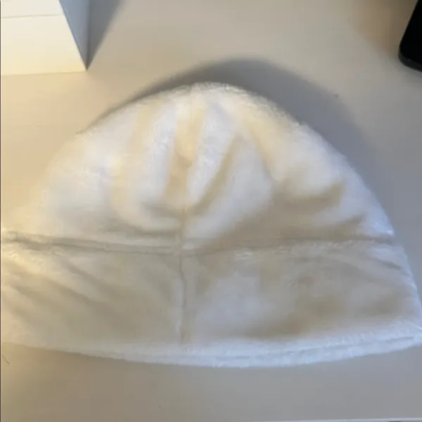 The North Face White Fuzzy Winter Hat - Image 2