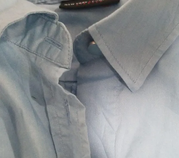 🌶 New York & Company Button Shirt - Image 3