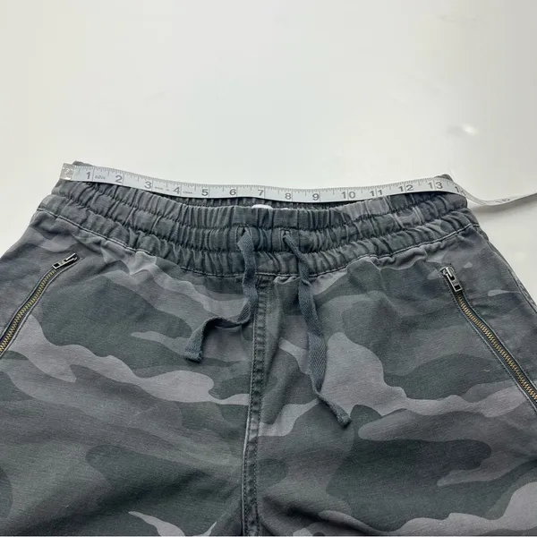 Aritzia TNA‎ Camouflage Mid Rise Gray Grey Jogger Style Cotton Pant Women Medium - Image 6