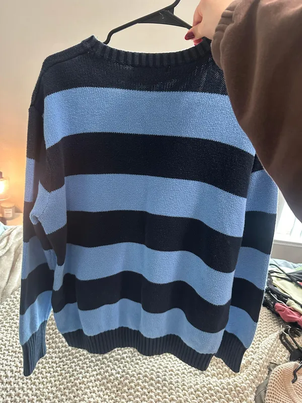 Crewneck - Image 2