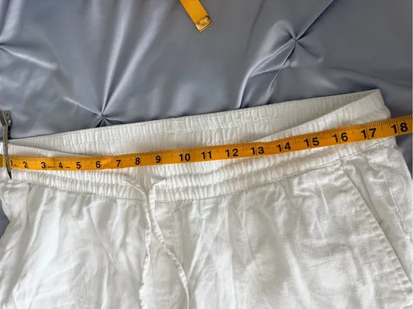 Old Navy White Wide-Leg Drawstring Pants - Image 4