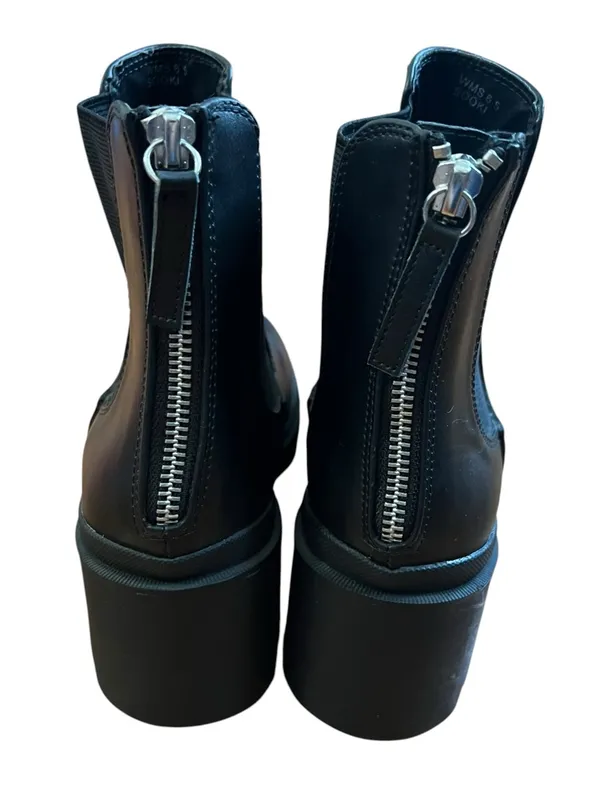Dolce Vita Sooki Black Vegan Leather Chunky Lug Sole Chelsea Boots Womens Sz 6.5 - Image 5
