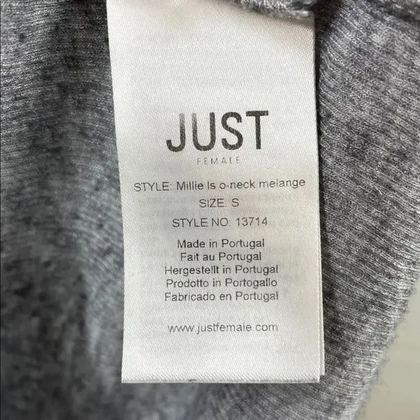 Just Female Heather Gray Long Sleeve Tee Wool Blend size Small - Image 10