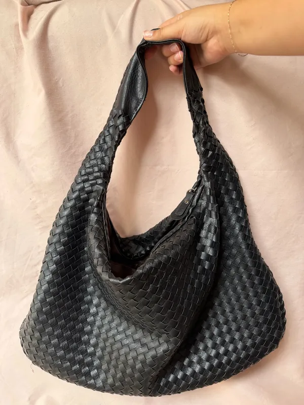 Luxury woven shoulder bag Black - Image 2
