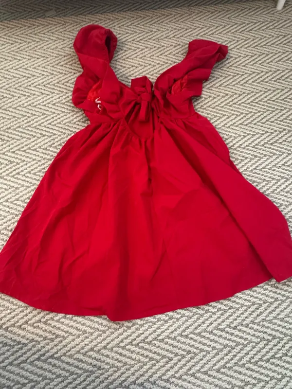 Red flowy dress - Image 2