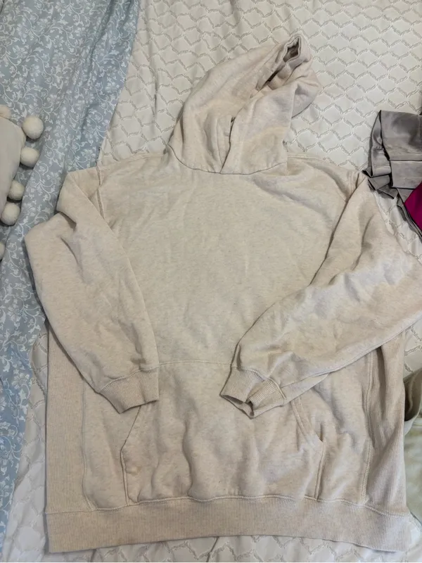 Aerie LOVE Letter Patch Hoodie in Oatmeal - Image 2