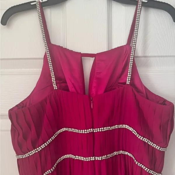 Long Fuchsia Evening Gown - Image 3