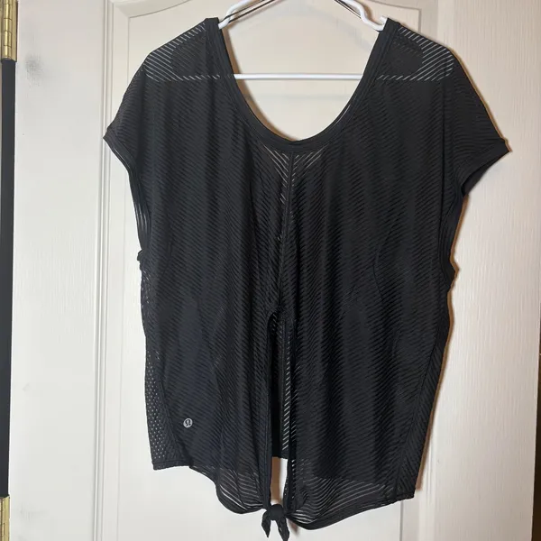 Lululemon Ahead By Miles Black Mesh Short Sleeve Top. Sz 10 Like NWOT Black - Image 2