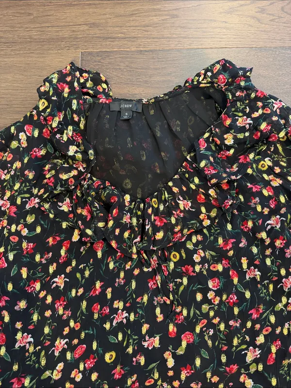 J. Crew Ruffleneck Top in Midnight Vintage Size Small - C36-068 - Image 4