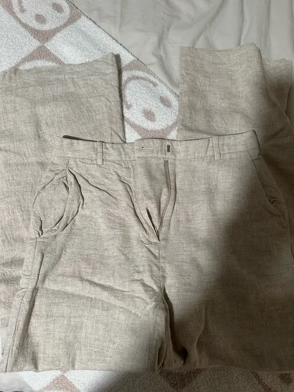 Abercrombie Slacks Khaki - Image 3