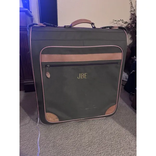 LL Bean Large Green Rolling Garment Bag Leather Trim Suitcase Bag 24" X 21"X8” - Image 3
