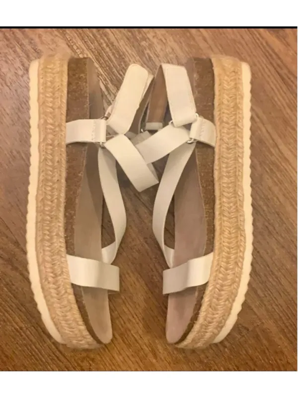 DV Dolce Vida Iman Platform Sandals 8.5 Cream - Image 5