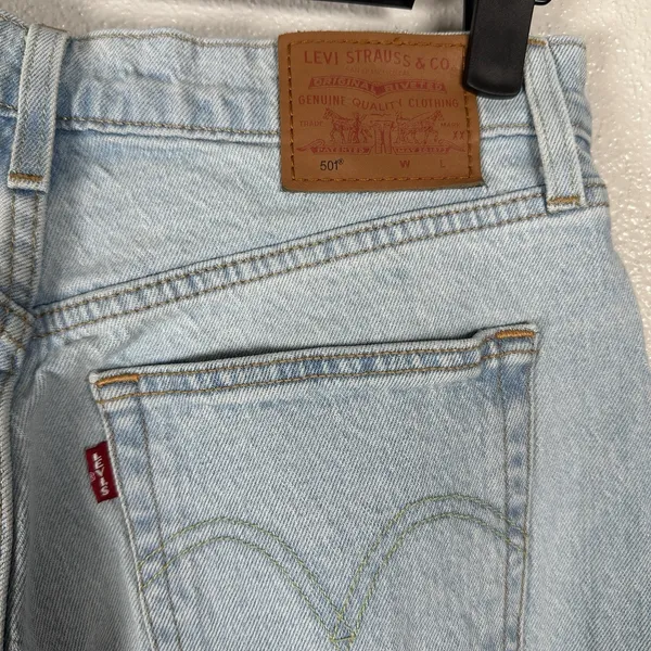 Levis 501 Jeans Womens 29x32 Premium Denim High Rise Button Fly Blue Light Wash - Image 6