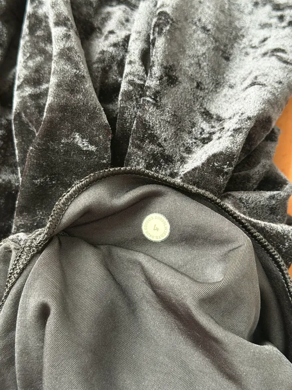 Lululemon velvet long sleeve crop top - Image 4