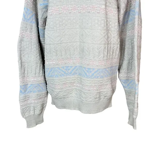‎Vintage Victoria Dry Goods Women’s Sweater Size Medium - Image 3