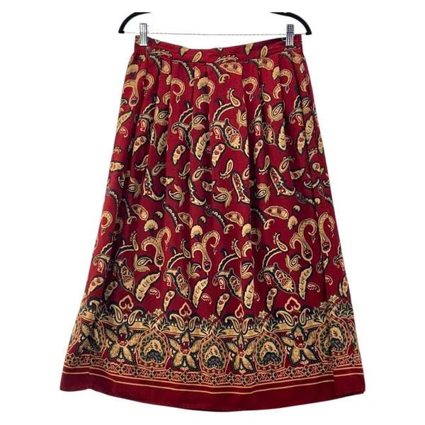 Sag Harbor Vintage Paisley‎ Skirt Red Medium - Image 2