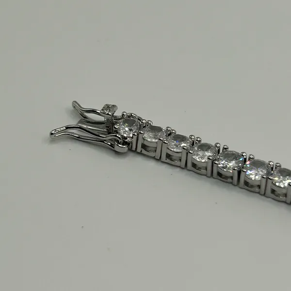 Kay Jewelers Moissanite Diamond Tennis Bracelet 4mm Round Cut VVS Silver 9 Inch New No Pass - Image 4